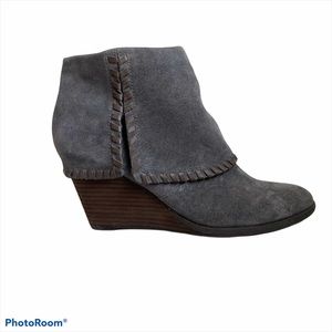 Reba gray suede ankle boots